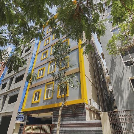 Super Hotel O New Cyber Grand Madhapur Kondapur  Zewnętrze zdjęcie